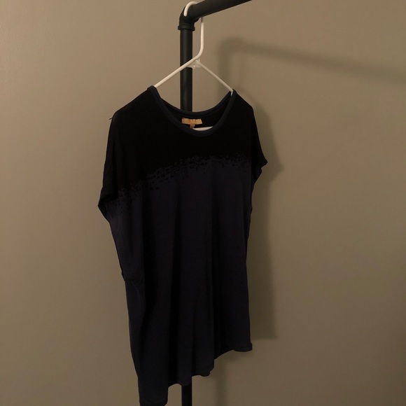 Zara blue tee - Picture 2 of 2